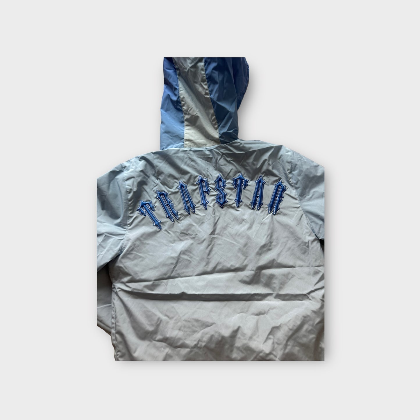 Trapstar Irongate 'Blue Gradient' Windbreaker